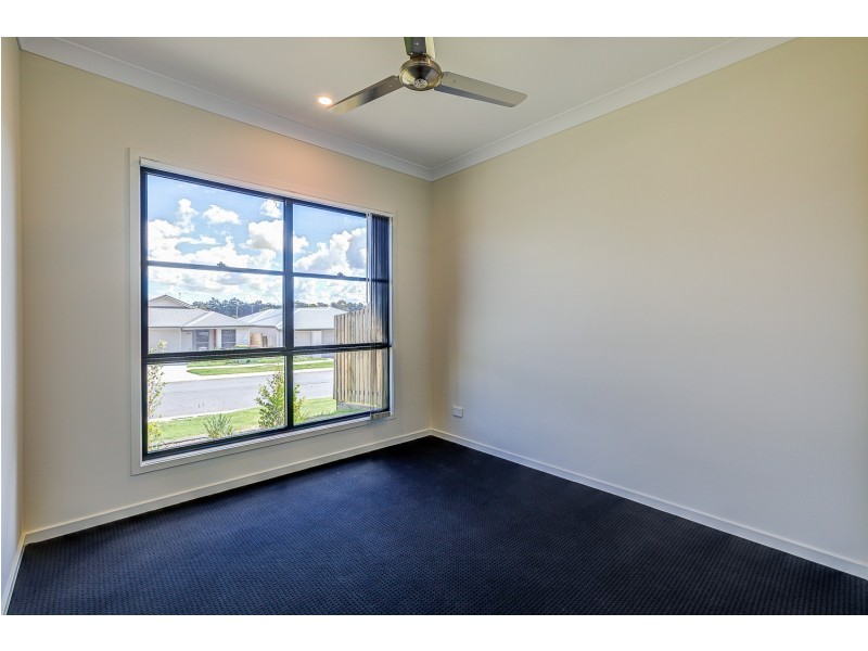 1/5 Merino Street, Park Ridge QLD 4125