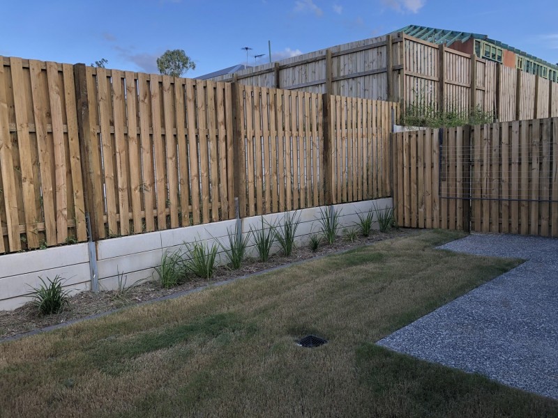 1/5 Merino Street, Park Ridge QLD 4125