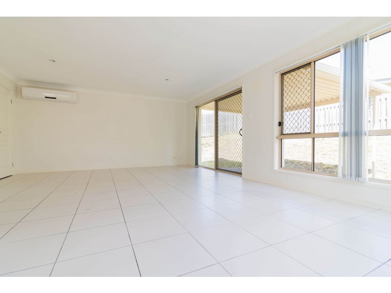 13 Ritz Drive, Coomera QLD 4209