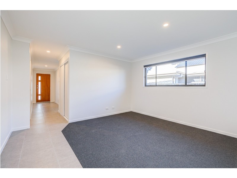 39 Montana Circuit, Logan Reserve QLD 4133