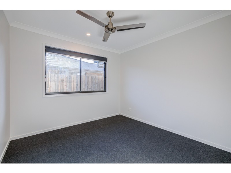 39 Montana Circuit, Logan Reserve QLD 4133