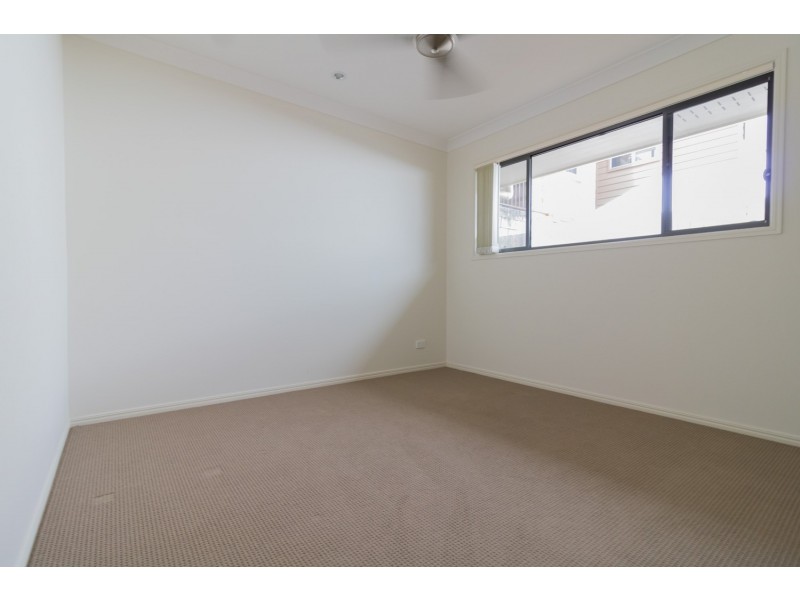 57 Damian Leeding Way, Upper Coomera QLD 4209