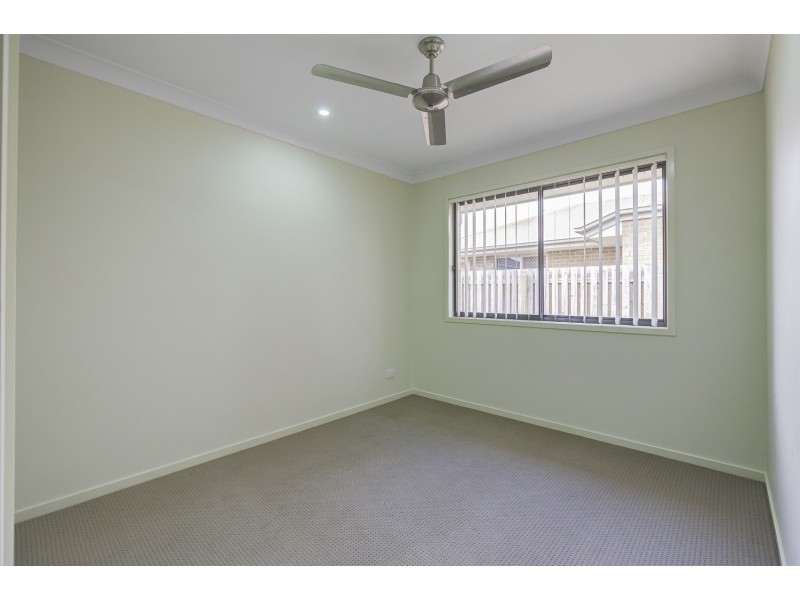 3 Casey Street, Pimpama QLD 4209