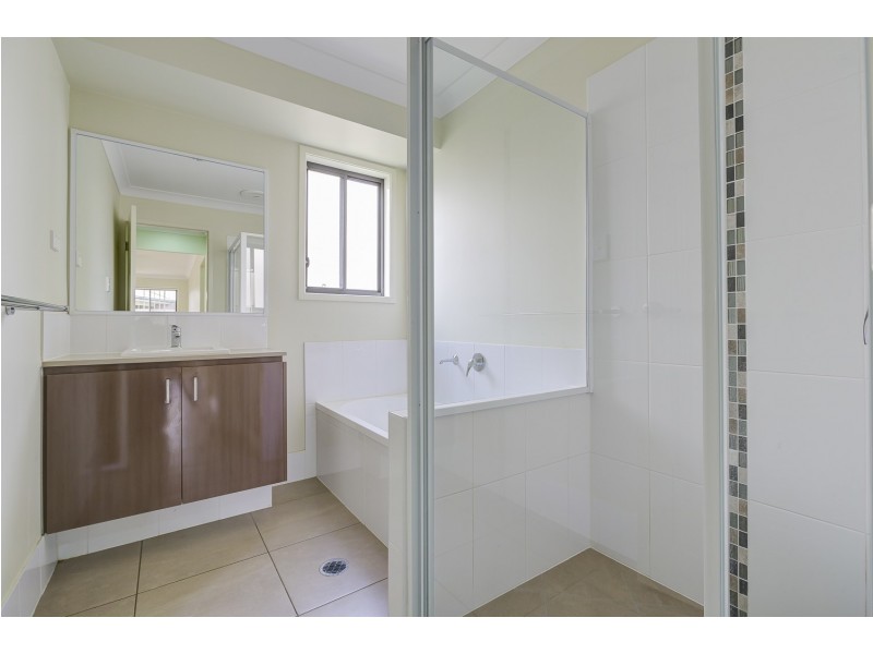 3 Casey Street, Pimpama QLD 4209