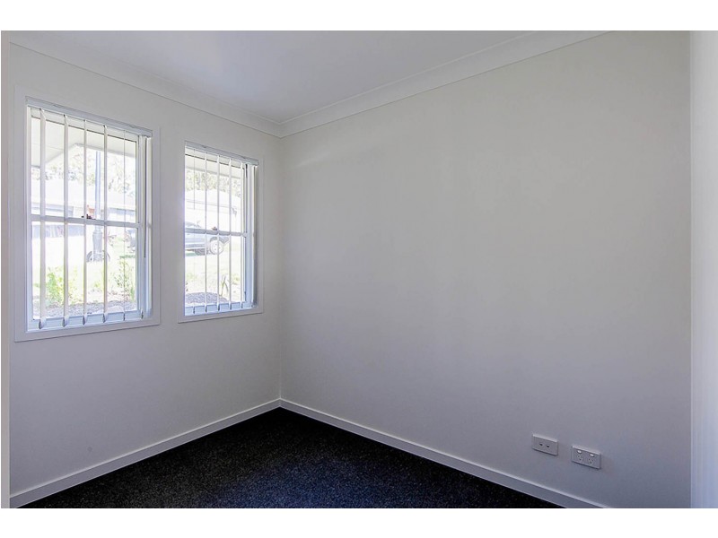 21 Clermont Street, Holmview QLD 4207