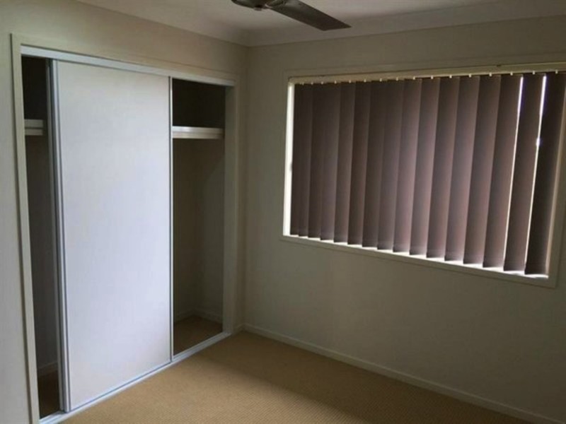 4 Sunstone Avenue, Pimpama QLD 4209