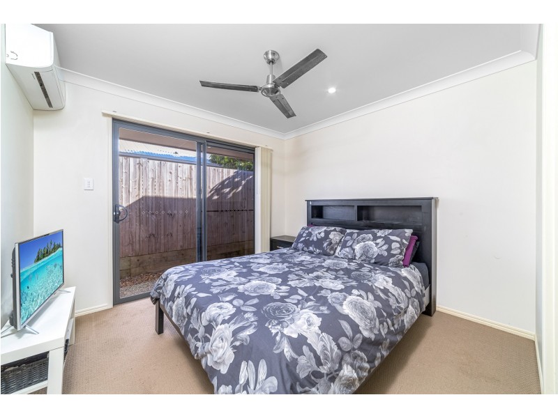 19 Damian Leeding Way, Upper Coomera QLD 4209