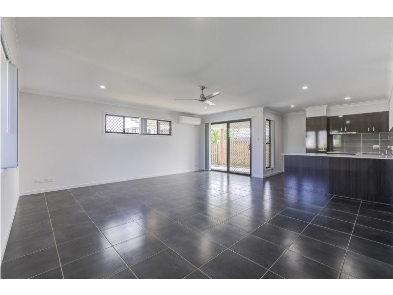 1 Macarthur Street, Pimpama QLD 4209