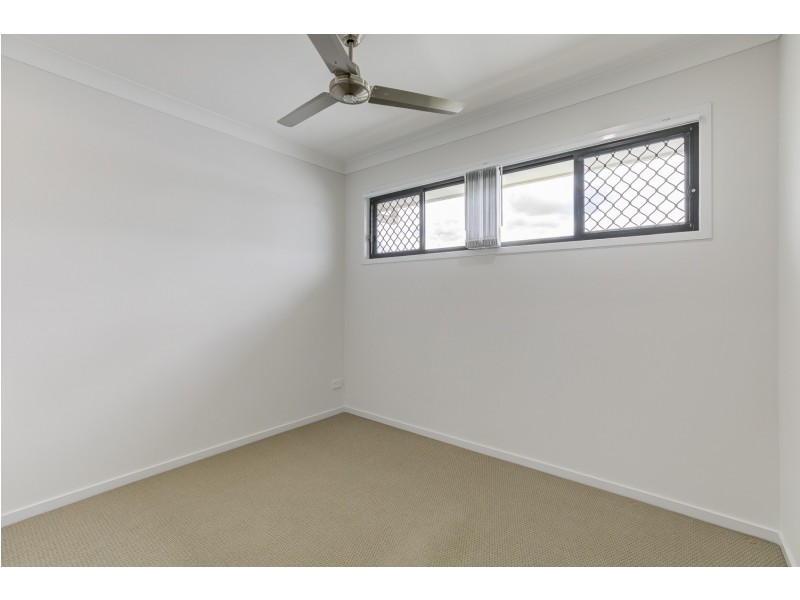 1 Macarthur Street, Pimpama QLD 4209