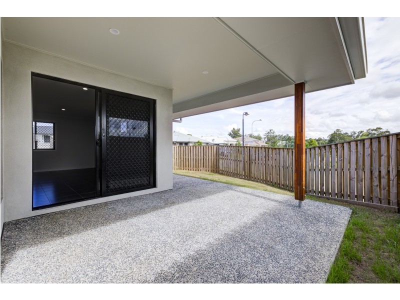 1 Macarthur Street, Pimpama QLD 4209
