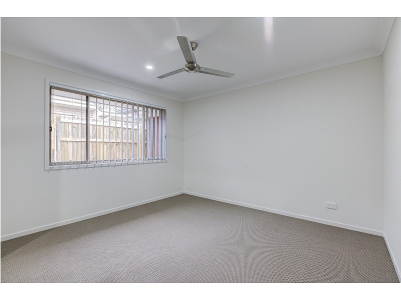 39 Gillian Drive, Coomera QLD 4209