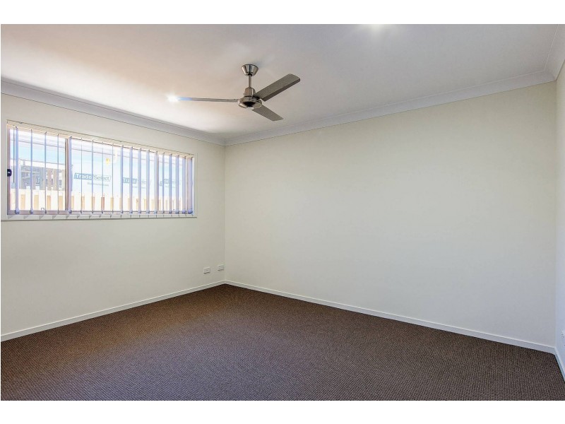 5 SIDNEY Street, Logan Reserve QLD 4133