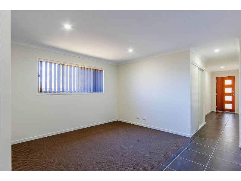 5 SIDNEY Street, Logan Reserve QLD 4133