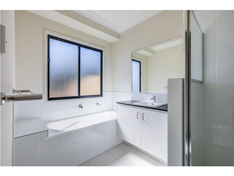 1/60 Beck Street, Park Ridge QLD 4125