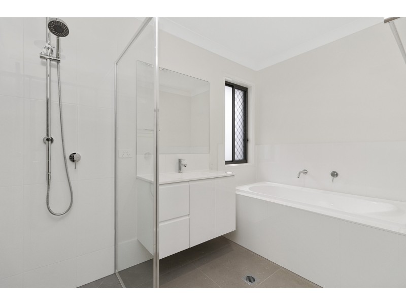 7 Chestnut Street, Bahrs Scrub QLD 4207