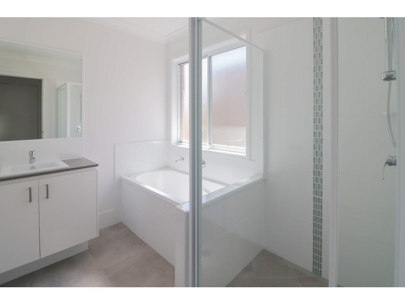 19  Gillian Drive, Coomera QLD 4209