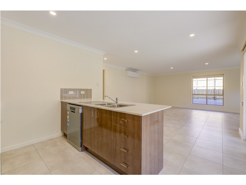46 Innsbruck Way, Bahrs Scrub QLD 4207