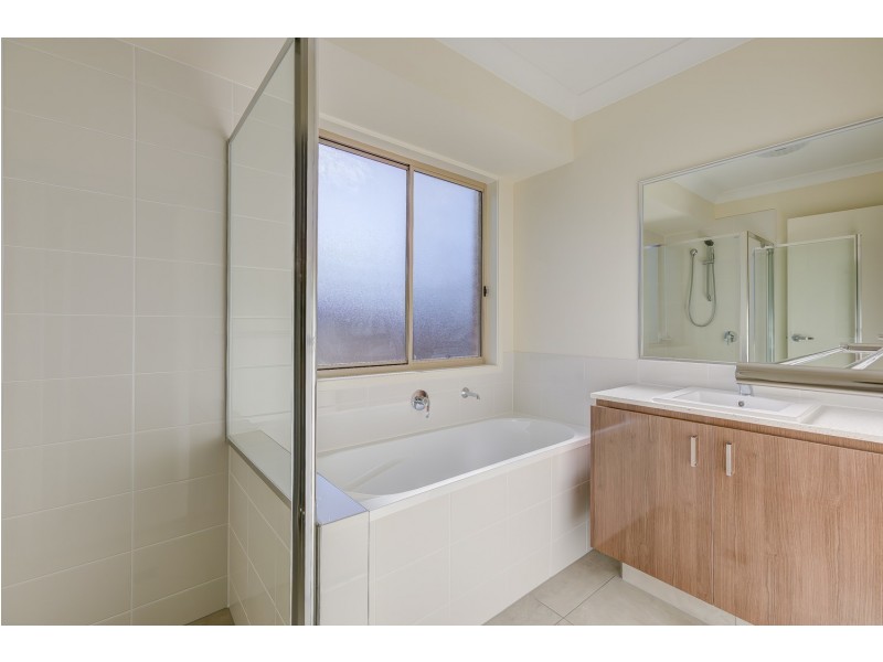 46 Innsbruck Way, Bahrs Scrub QLD 4207