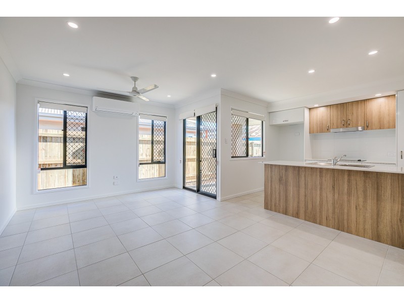 A/7 Stinson Way, Logan Reserve QLD 4133