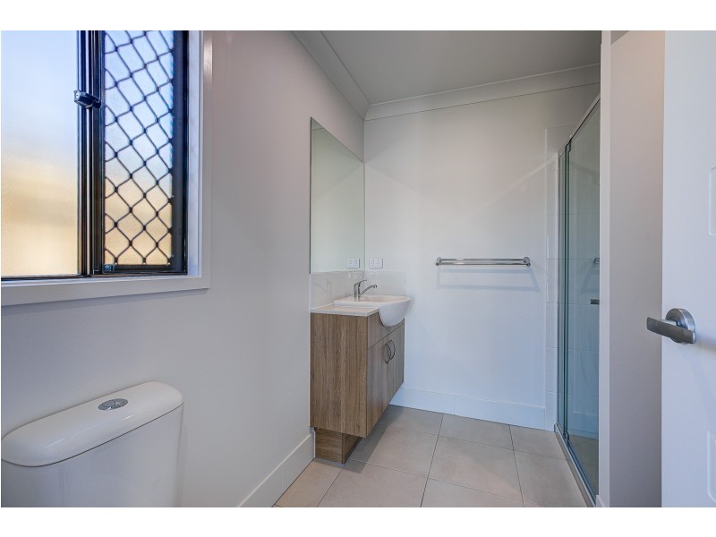 A/7 Stinson Way, Logan Reserve QLD 4133