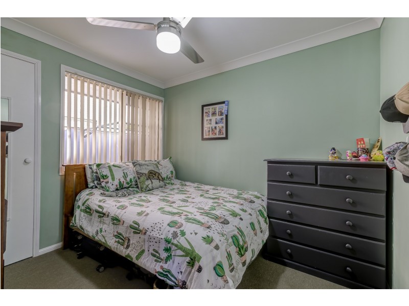 21 Ashgrove Avenue, Runaway Bay QLD 4216