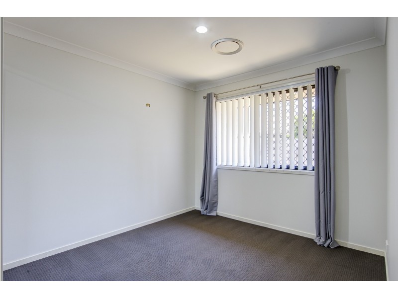 9 Earleham Court, Pimpama QLD 4209