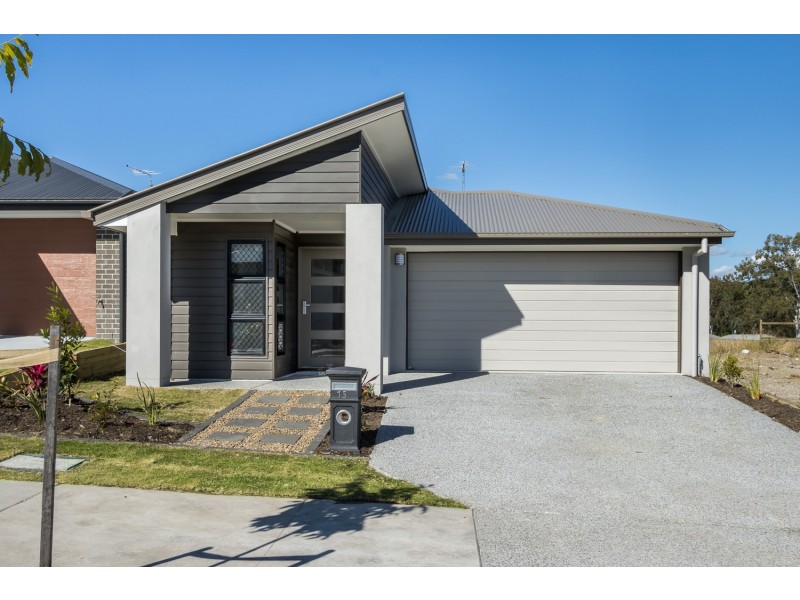 15 Brookhaven Boulevard, Bahrs Scrub QLD 4207