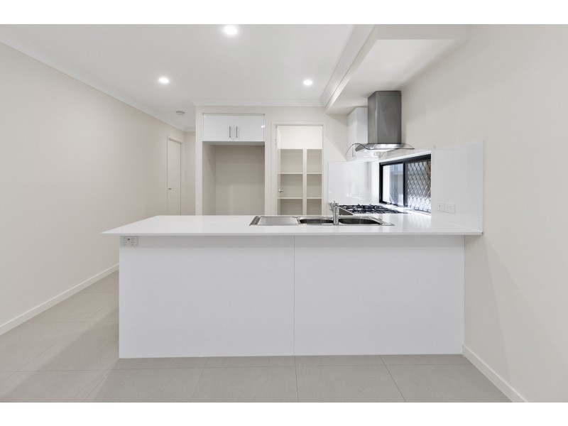 15 Brookhaven Boulevard, Bahrs Scrub QLD 4207