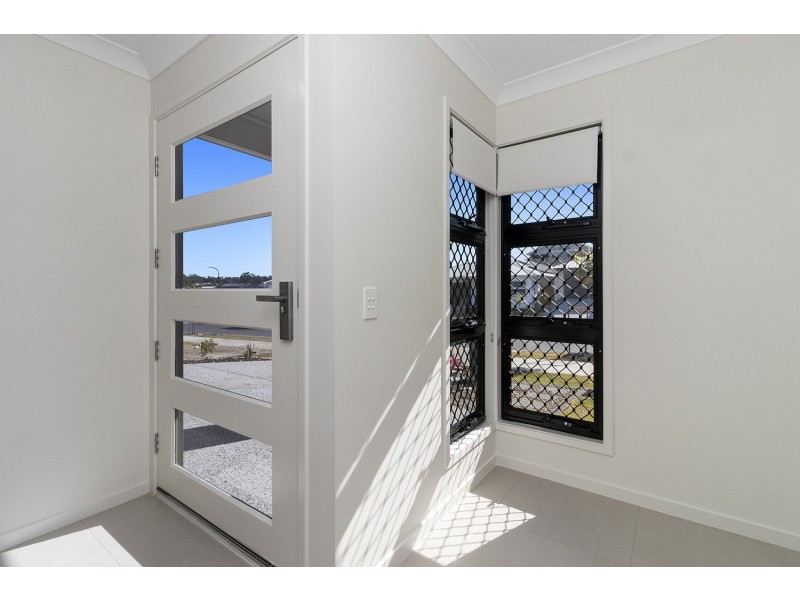 15 Brookhaven Boulevard, Bahrs Scrub QLD 4207