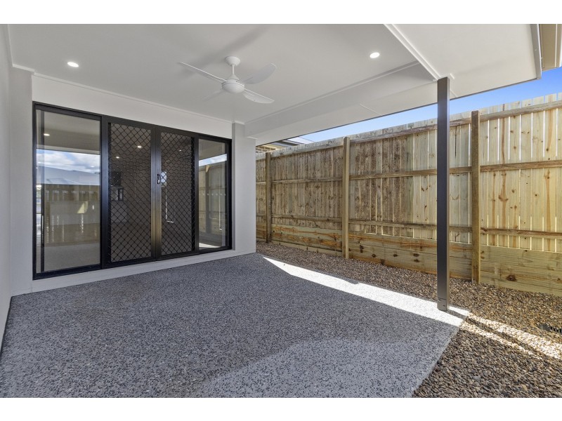 15 Brookhaven Boulevard, Bahrs Scrub QLD 4207