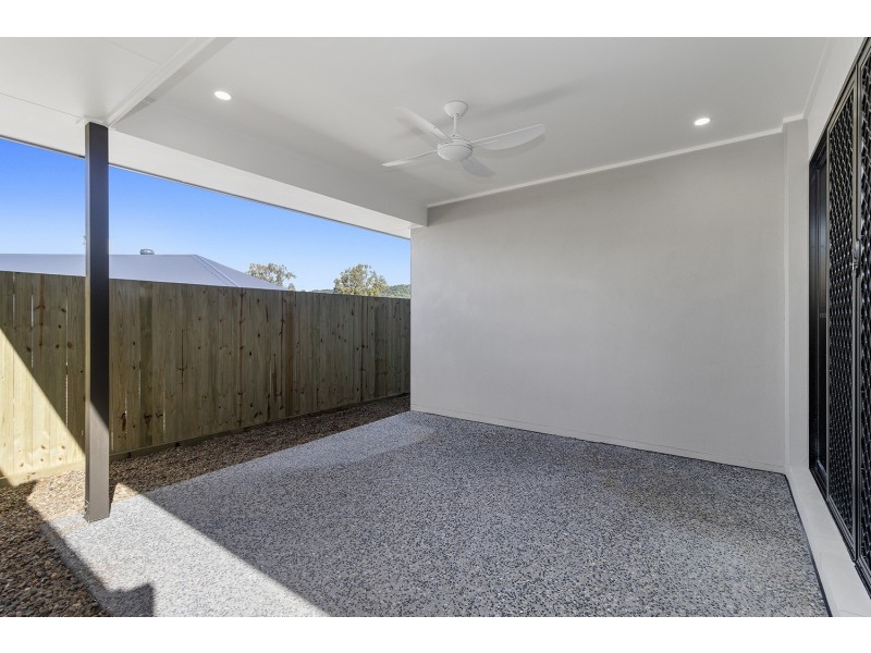 15 Brookhaven Boulevard, Bahrs Scrub QLD 4207