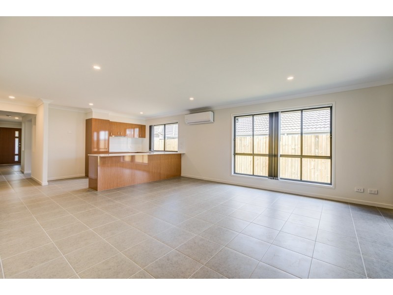 5 Gregor Crescent, Coomera QLD 4209