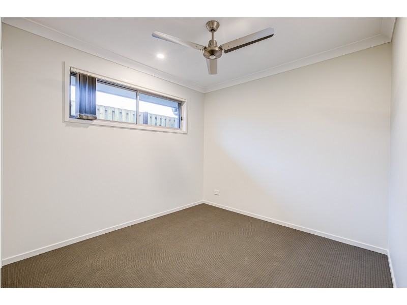 13 Merino Street, Park Ridge QLD 4125