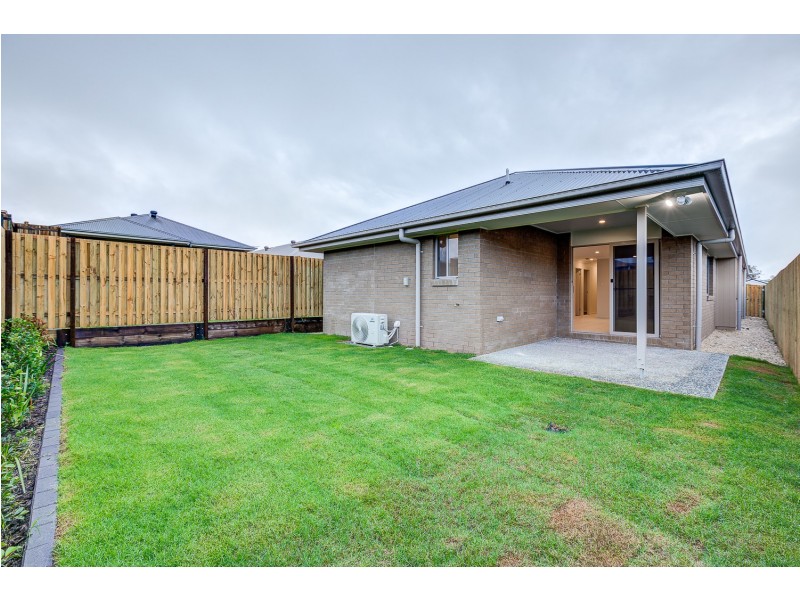 13 Merino Street, Park Ridge QLD 4125