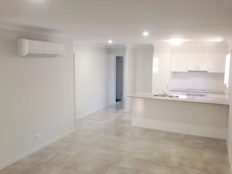 70 Fountain Street, Pimpama QLD 4209