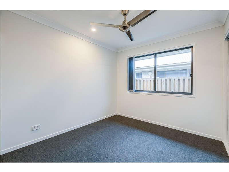 9 Angus Court, Park Ridge QLD 4125