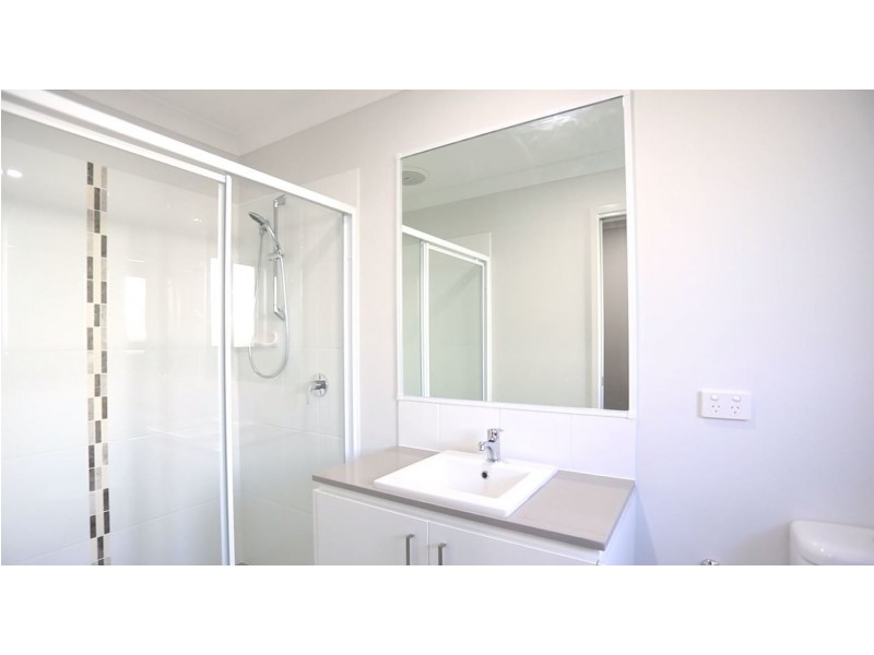 64 Brookfield Street, Pimpama QLD 4209