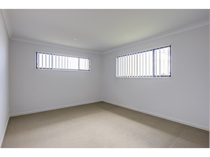 30 Greenwich Avenue, Pimpama QLD 4209