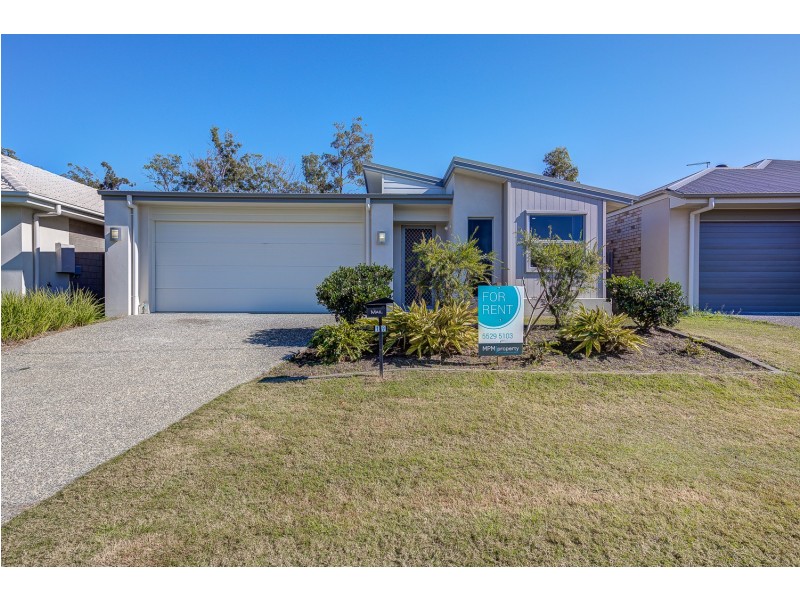 19 Maurie  Pears Crescent, Pimpama QLD 4209