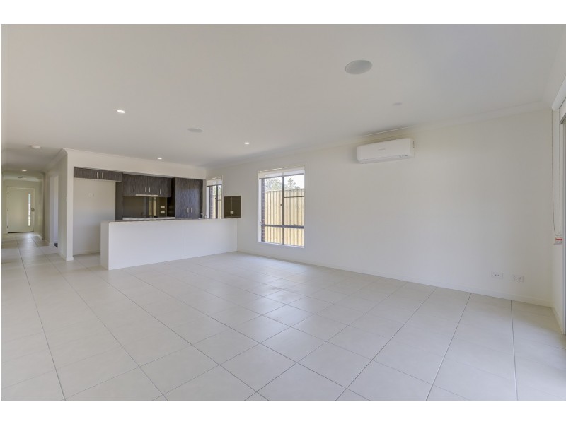 26 Herbst Drive, Bahrs Scrub QLD 4207