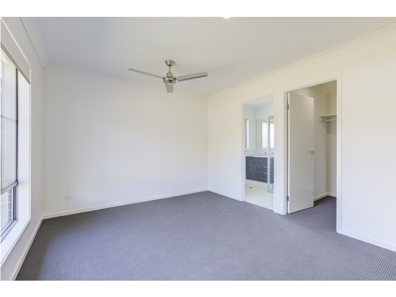 26 Herbst Drive, Bahrs Scrub QLD 4207