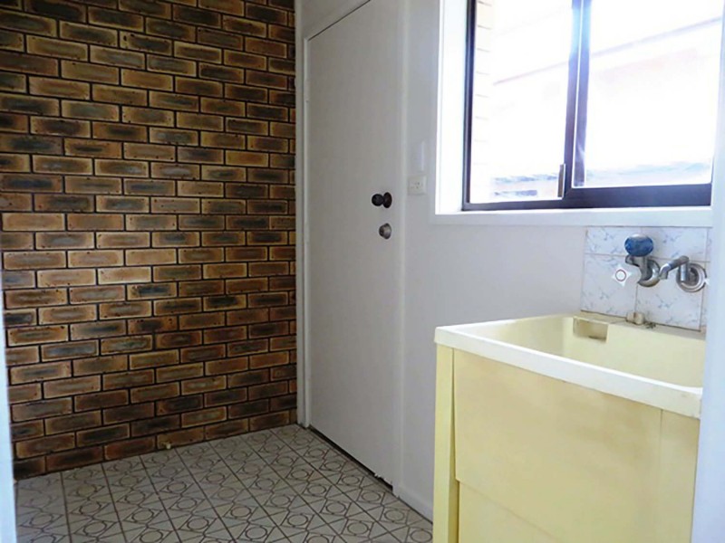 1/10 Errol Avenue, Paradise Point QLD 4216