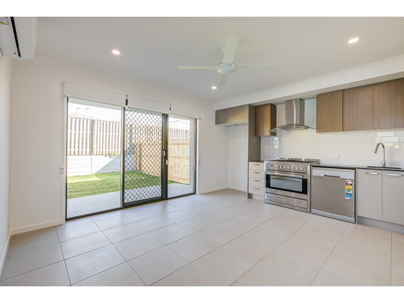 A/7 Pierro Place, Logan Reserve QLD 4133