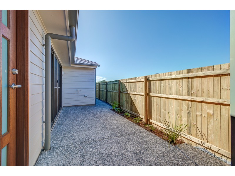 2/36 Pelham Street, Logan Reserve QLD 4133