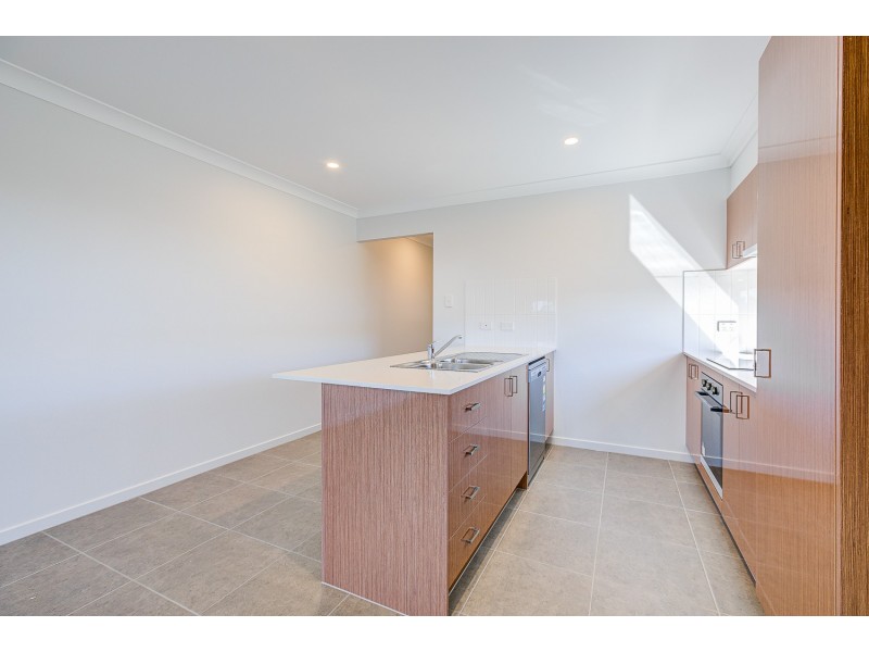 1/36 Pelham Street, Logan Reserve QLD 4133