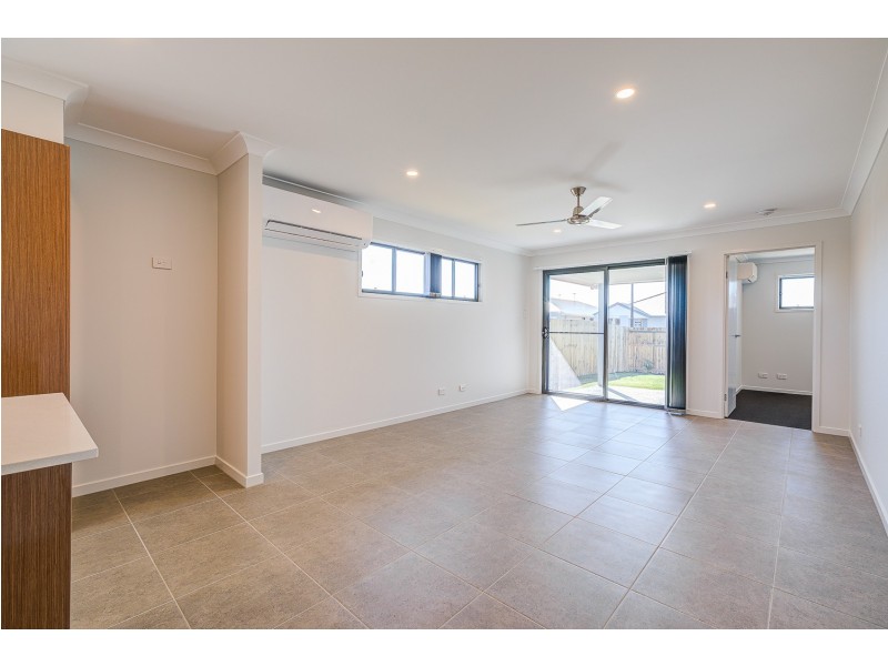 1/36 Pelham Street, Logan Reserve QLD 4133