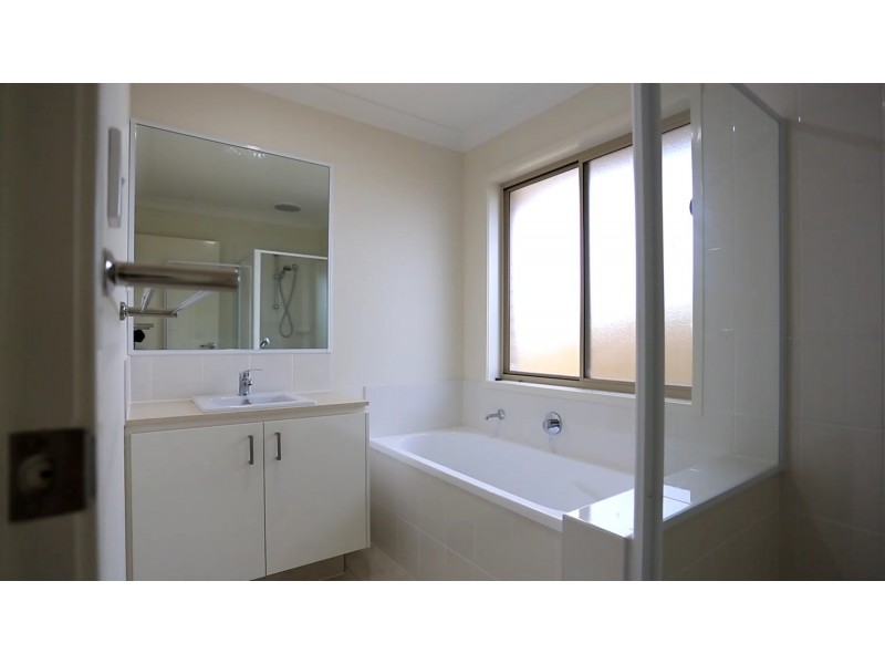 39 Greenwich Avenue, Pimpama QLD 4209