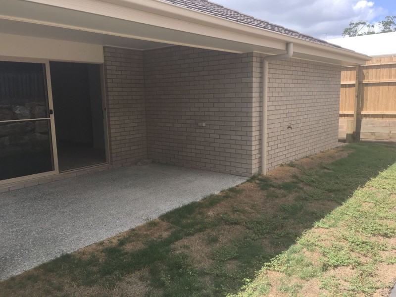 39 Greenwich Avenue, Pimpama QLD 4209