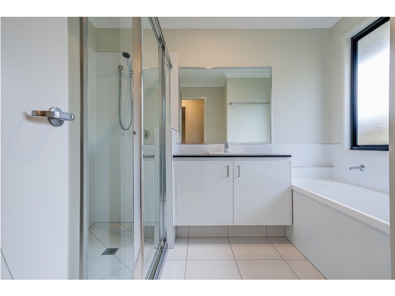 1/13 Seaford Street, Pimpama QLD 4209