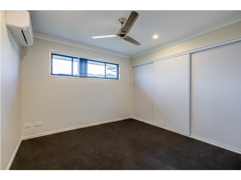 1/13 Seaford Street, Pimpama QLD 4209